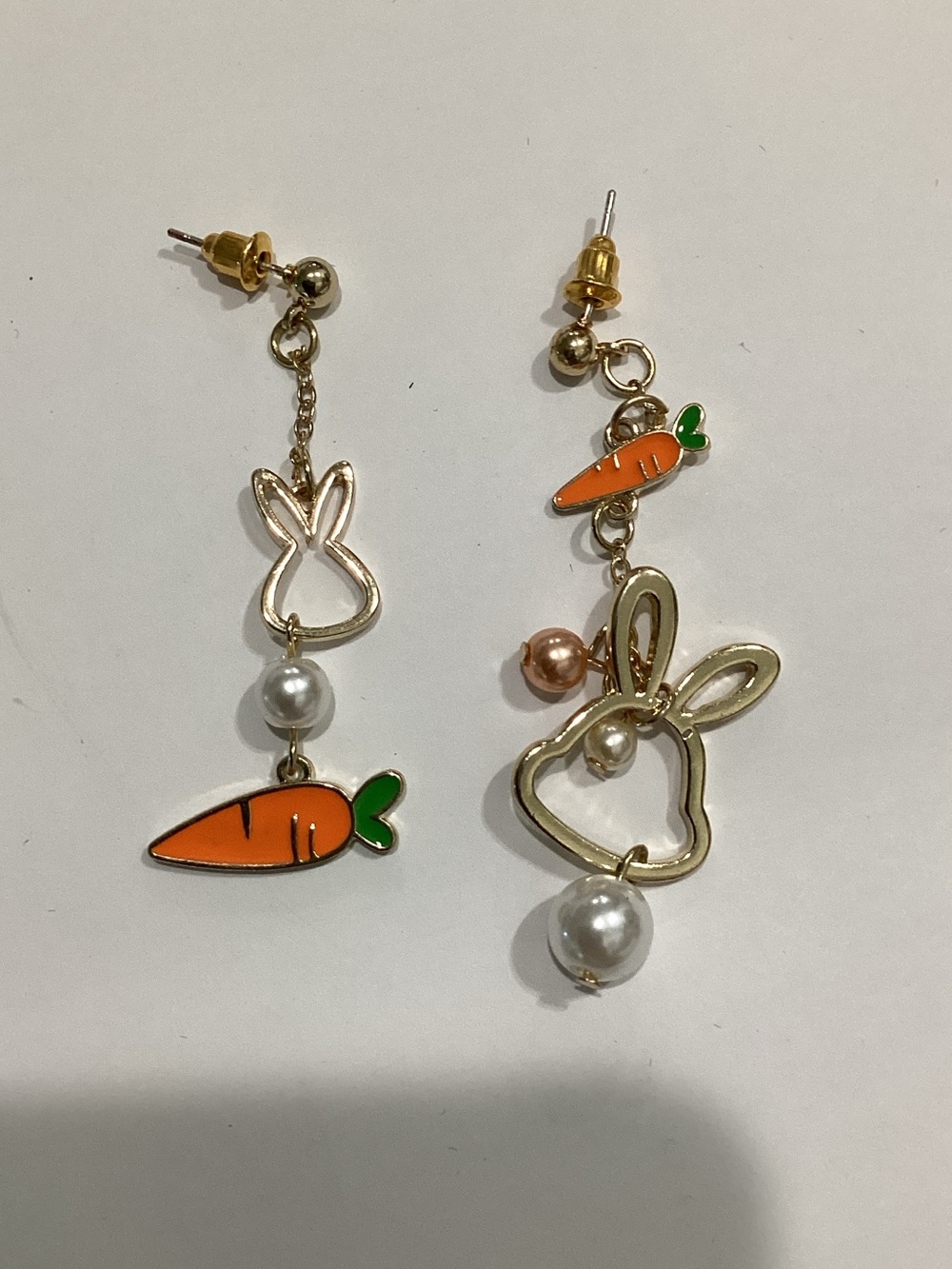 Fashion Jewelry‎ Gold Bunny & Orange Carrot Dangle Earrings